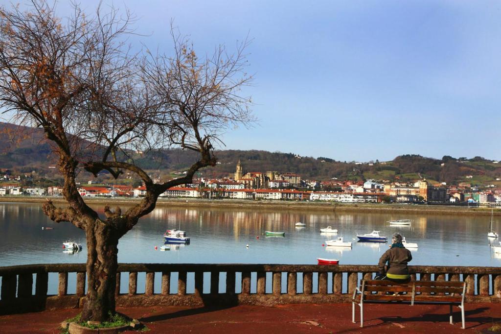 Port Caneta Hendaye Appt 55 M Class 2 Etoiles Exteriör bild